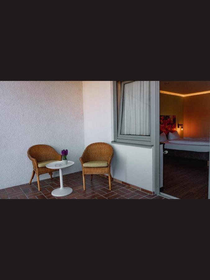 Self Checkin Hotel Heckenrose Lorin Рингсхайм Экстерьер фото